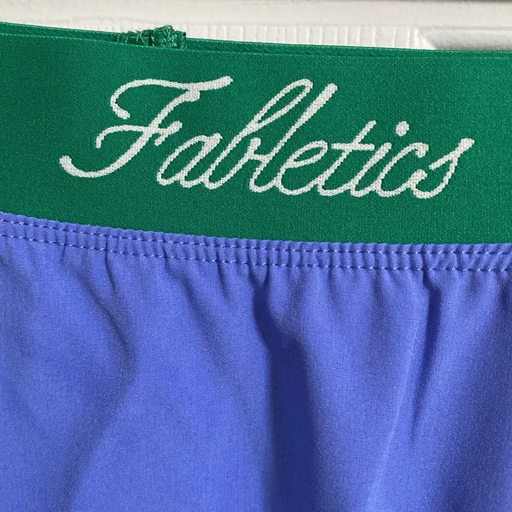Fabletics Blue Skort Large Green Logo Waistband Sz S NWT ⭐️
